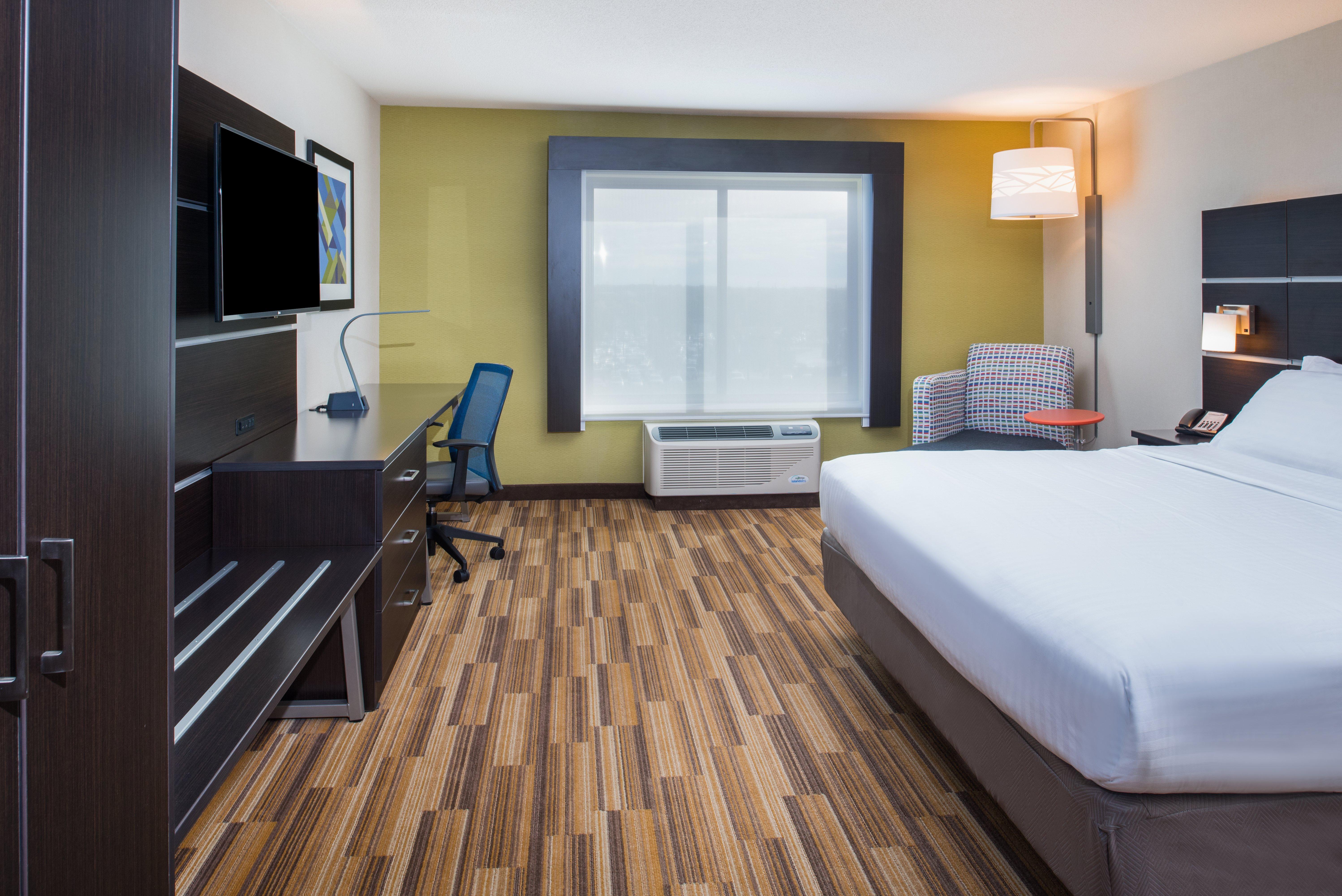 Holiday Inn Express Hotel & Suites Bismarck By Ihg Extérieur photo