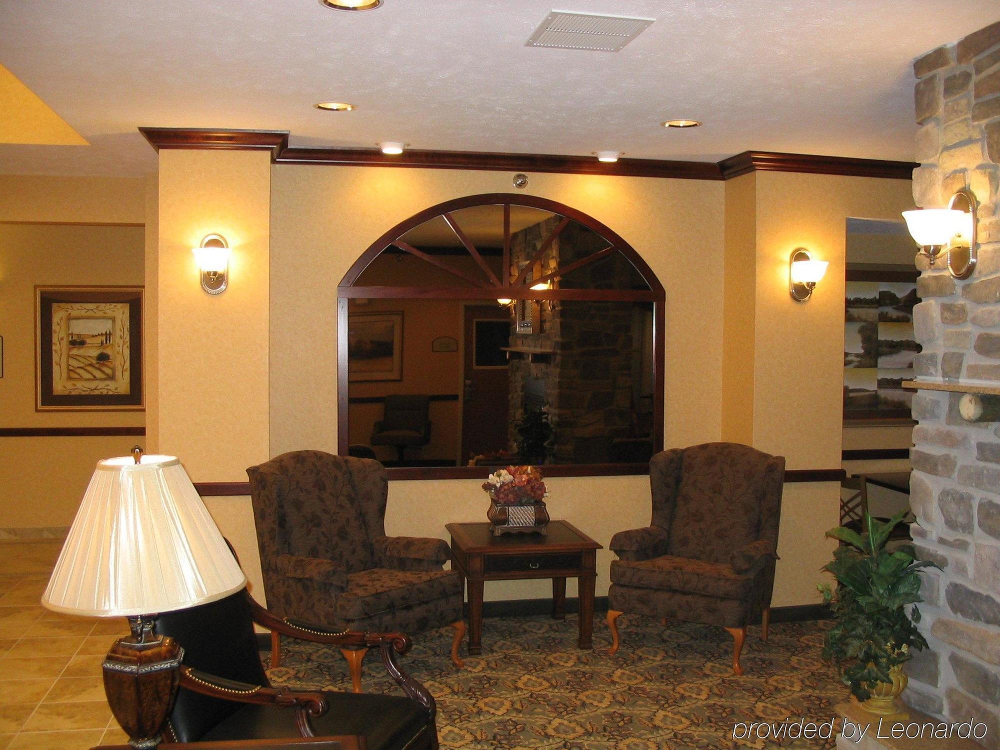 Holiday Inn Express Hotel & Suites Bismarck By Ihg Intérieur photo